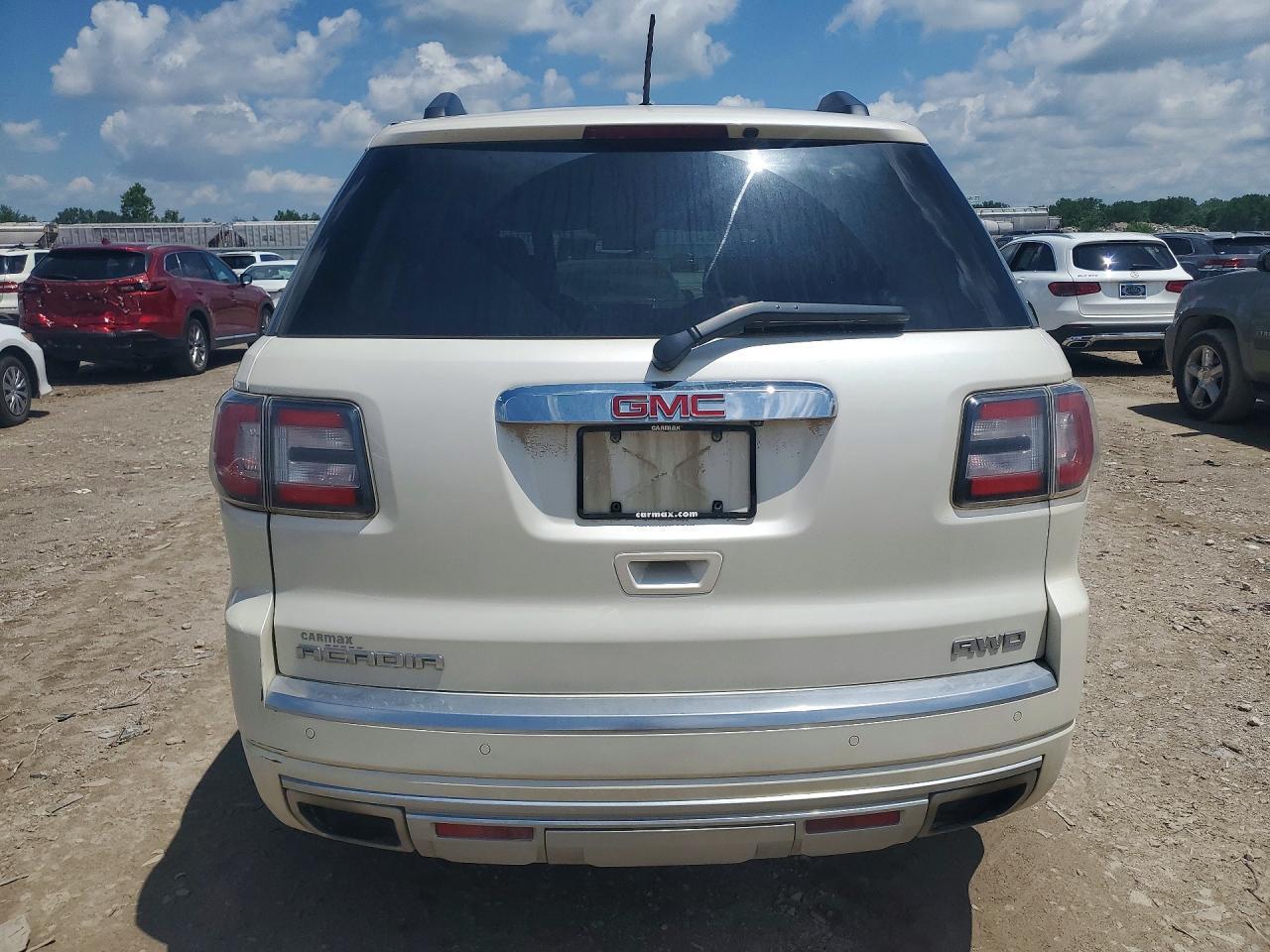 2015 GMC Acadia Denali - Image 6