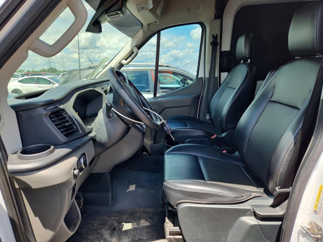 2023 Ford Transit 250 Delivery Van - Image 7