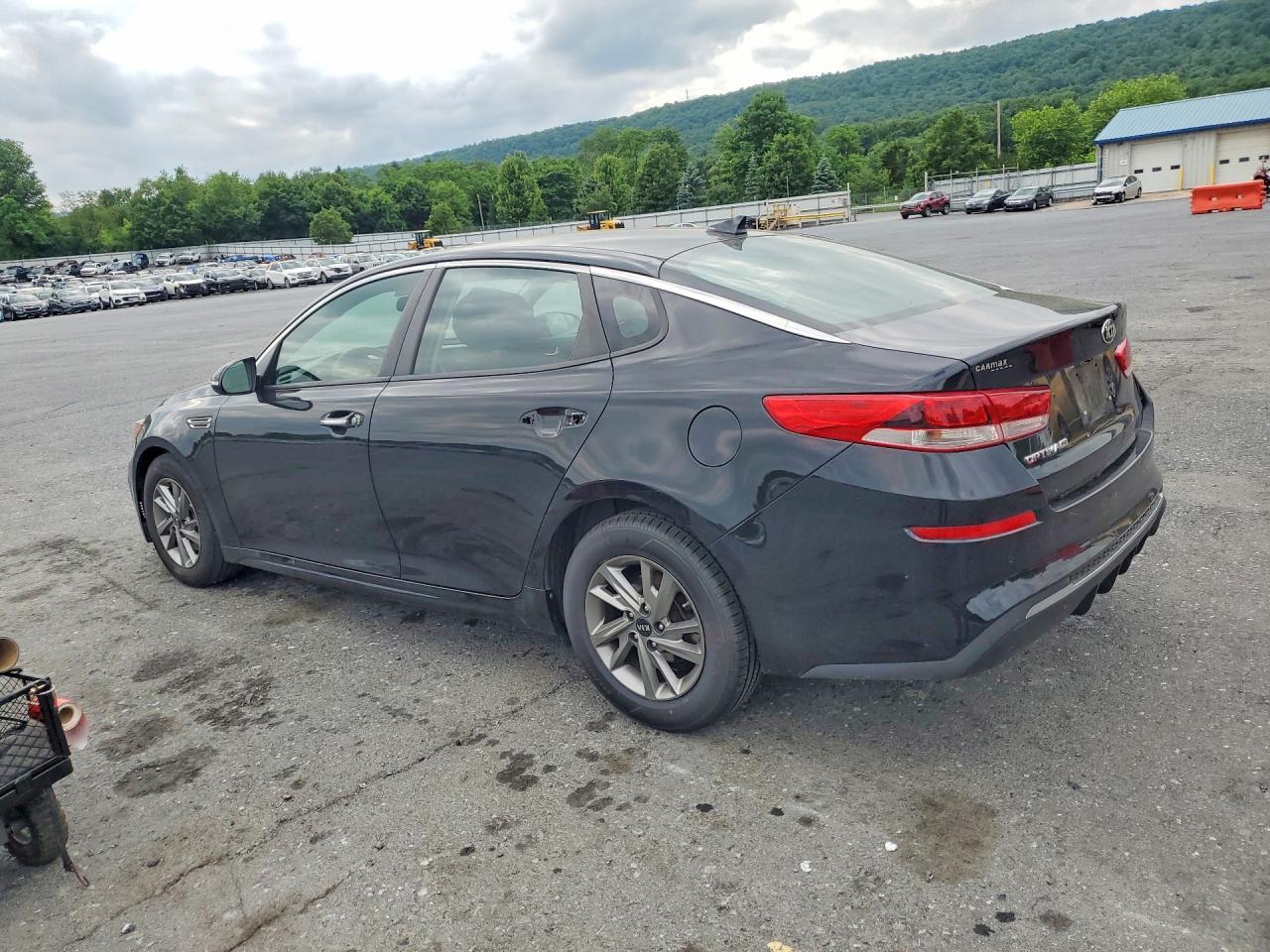 2019 Kia Optima Lx - Фото 2