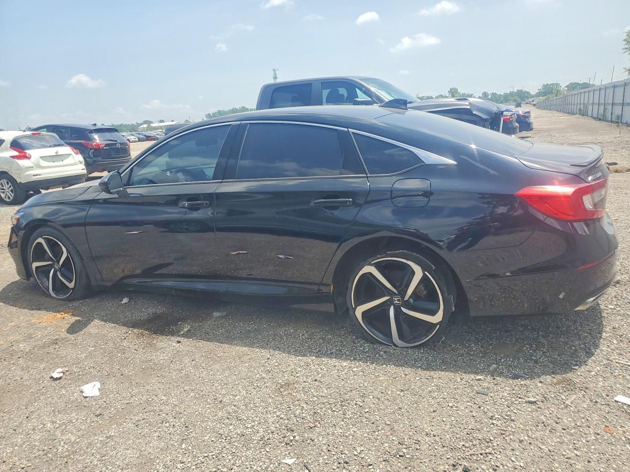 2019 Honda Accord Sport - Image 2