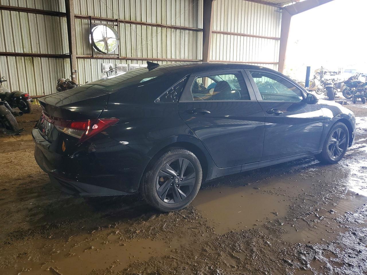 2023 Hyundai Elantra Sel - Фото 3