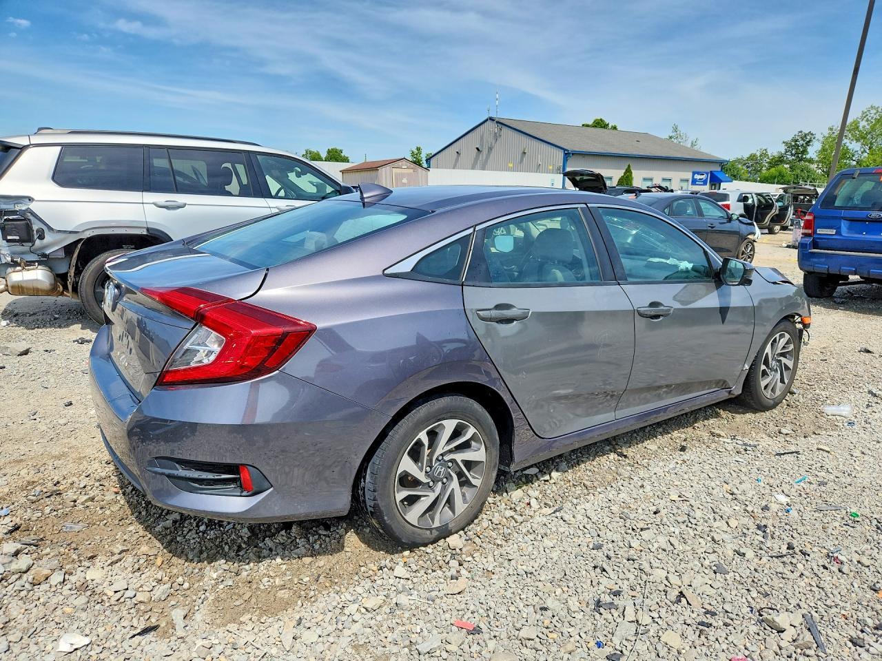 2017 Honda Civic Ex - Фото 3