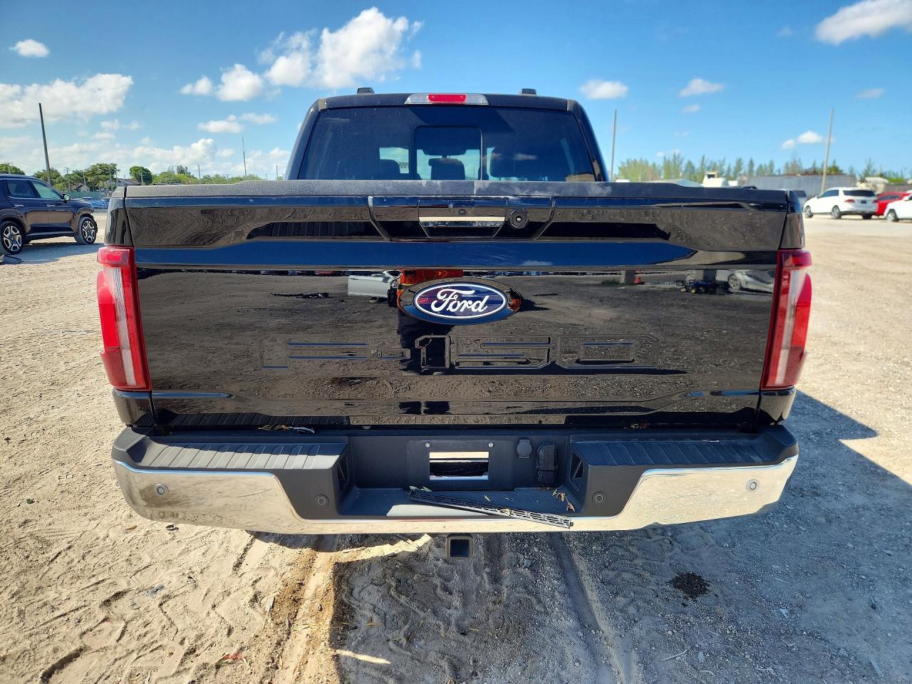 2024 Ford F150 Lariat - Image 6