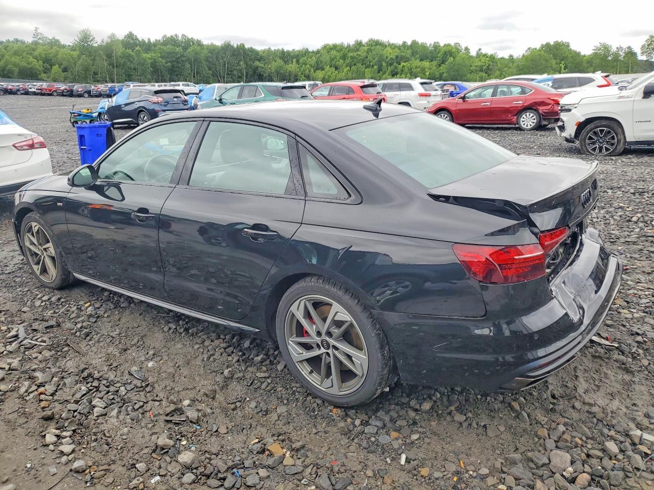 2023 Audi A4 Premium Plus 45 - Фото 2