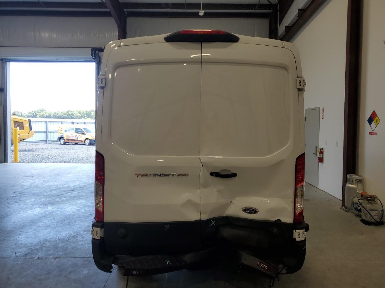 2024 Ford Transit T-250 - Фото 6