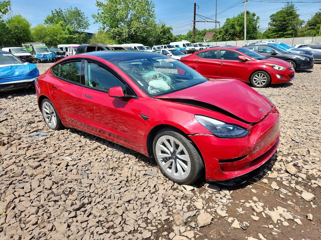 2023 Tesla Model 3 - Image 4