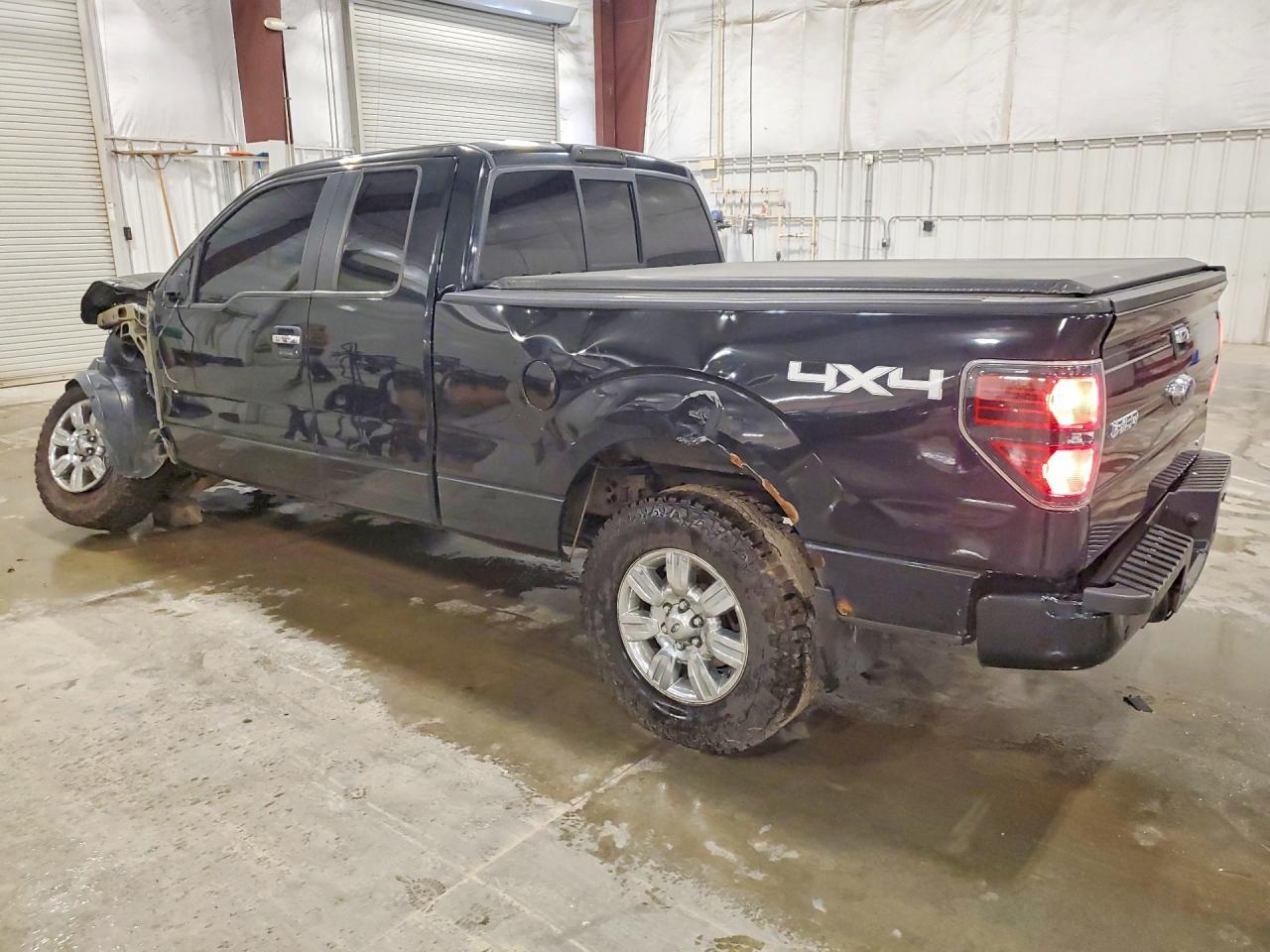 2013 Ford F150 Super Cab - Фото 2
