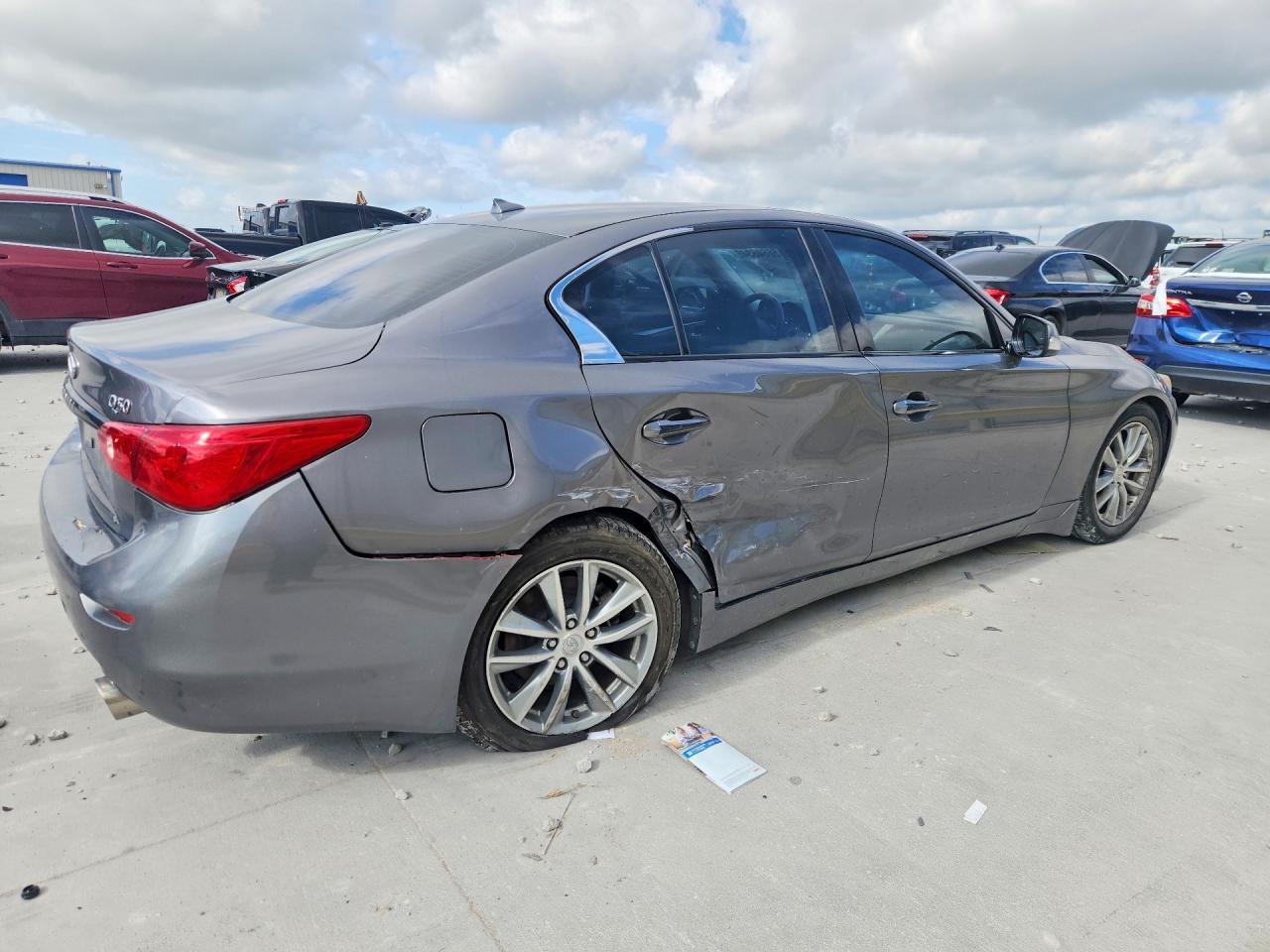 2014 Infiniti Q50 Premium - Фото 3