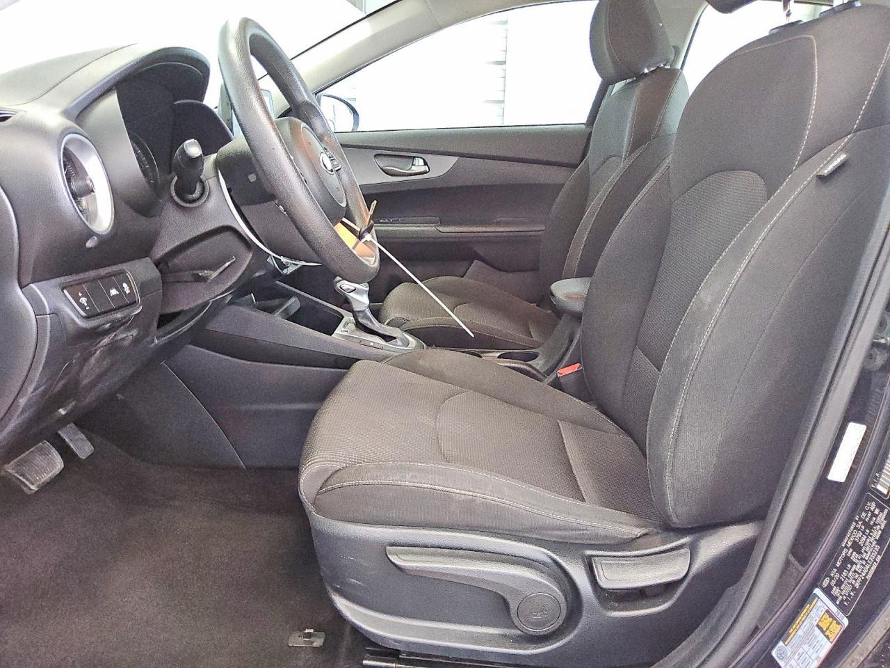 2020 Kia Forte Lxs - Image 7