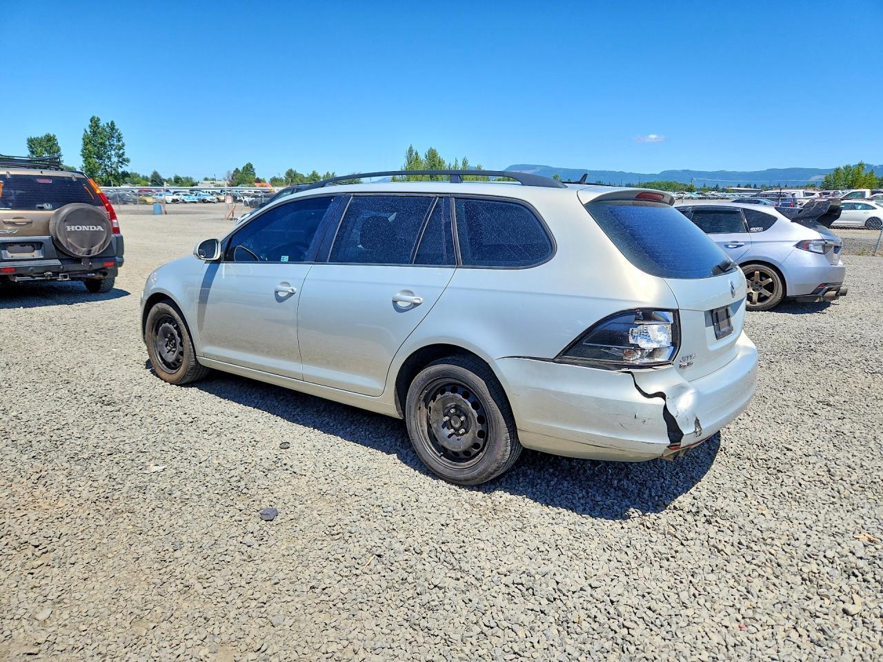 2010 Volkswagen Jetta S - Image 2
