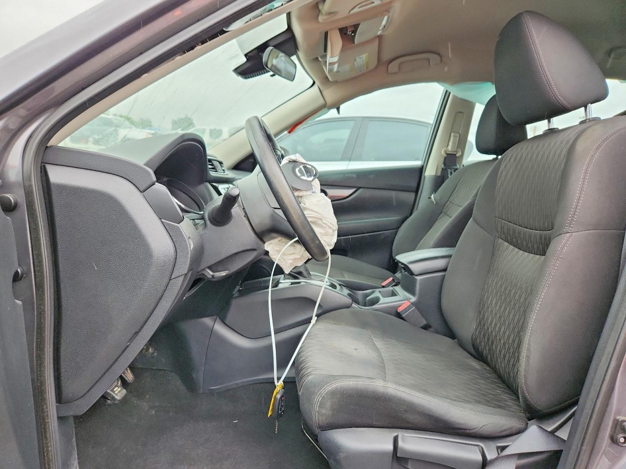 2020 Nissan Rogue - Фото 7