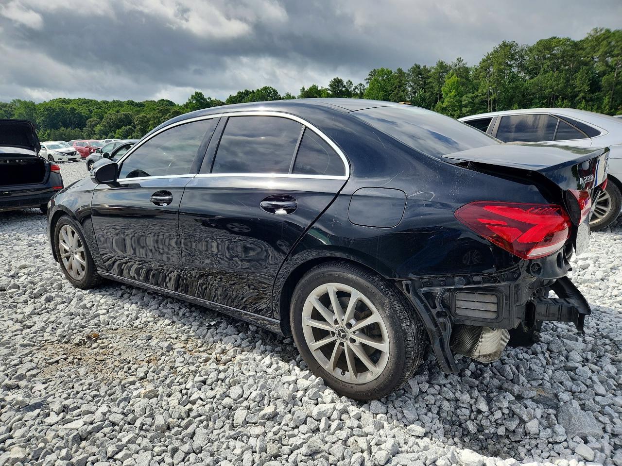 2020 Mercedes-Benz A 220 4Matic - Image 2
