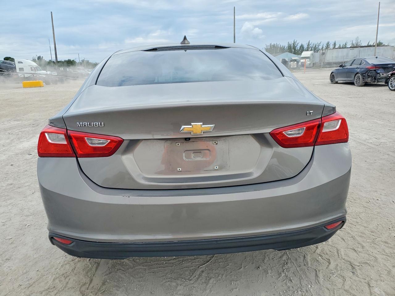 2018 Chevrolet Malibu Lt - Фото 6