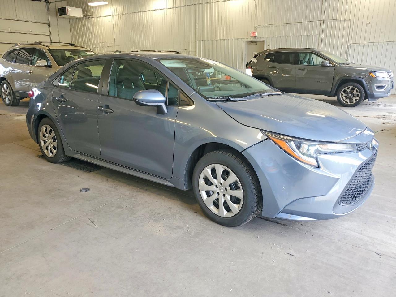 2021 Toyota Corolla Le - Фото 4