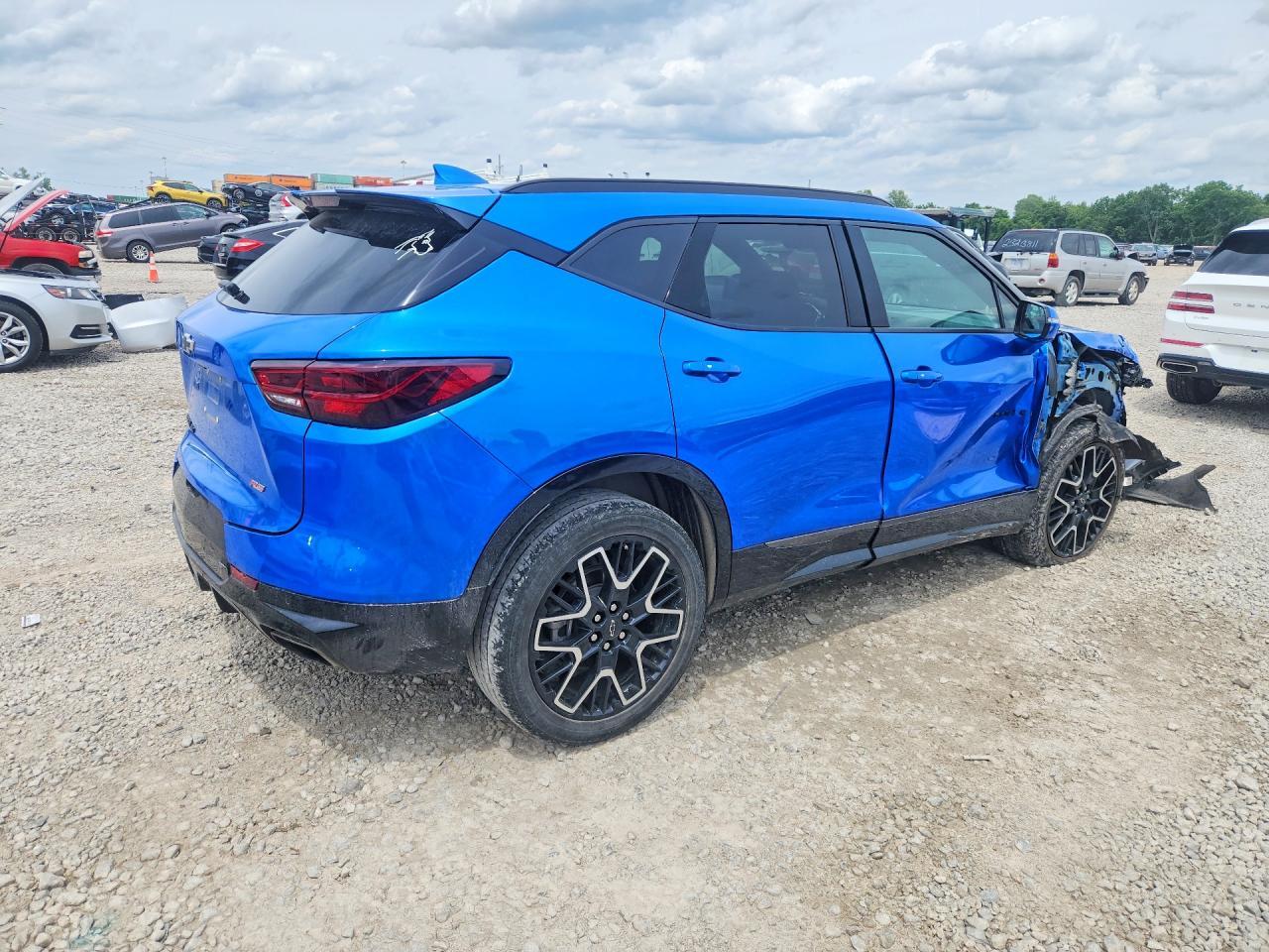 2024 Chevrolet Blazer Rs - Image 3