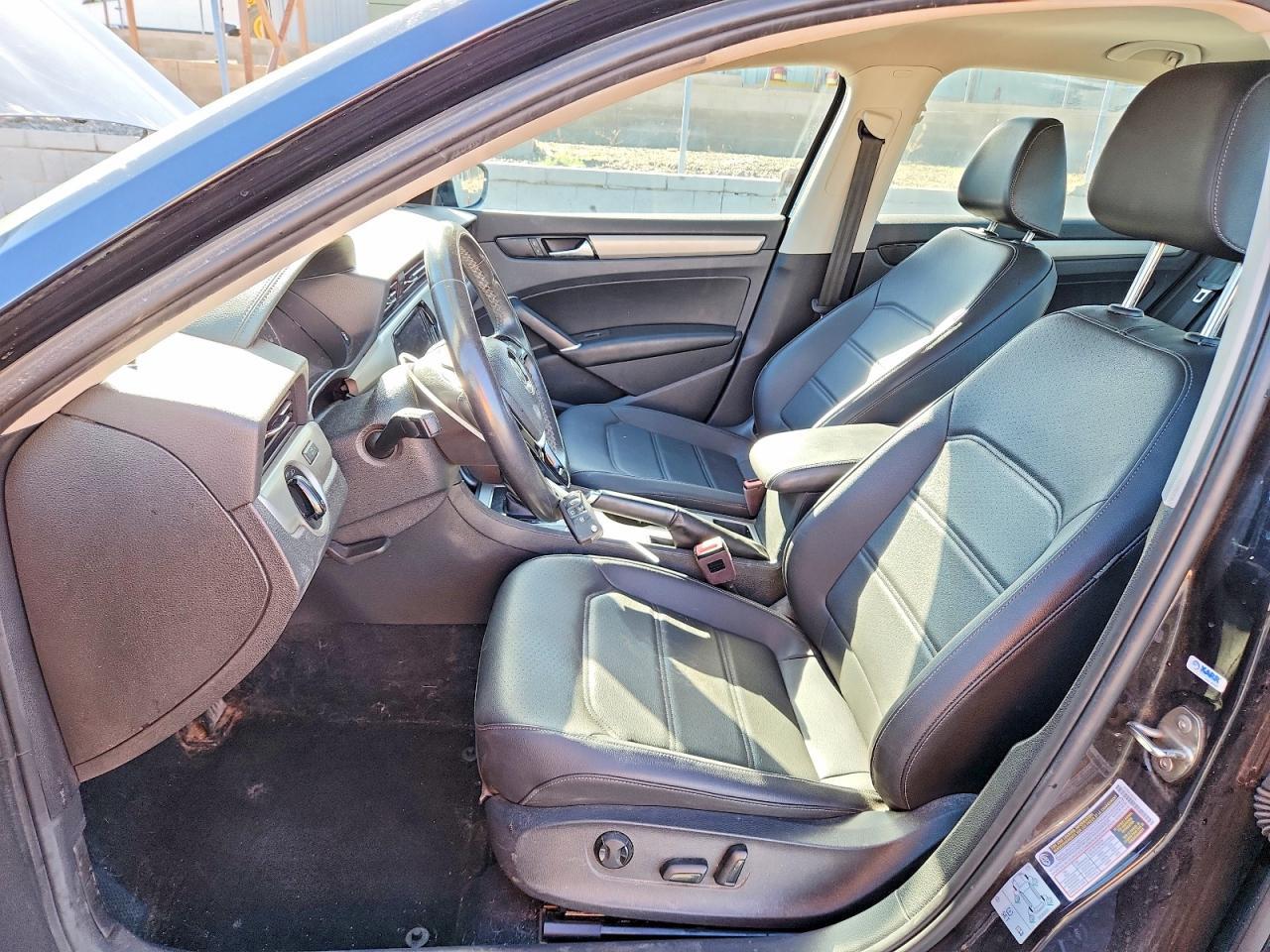2021 Volkswagen Passat Se - Image 7