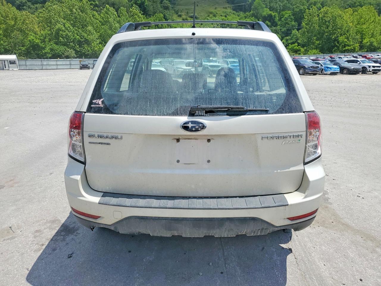 2012 Subaru Forester 2.5X - Фото 6