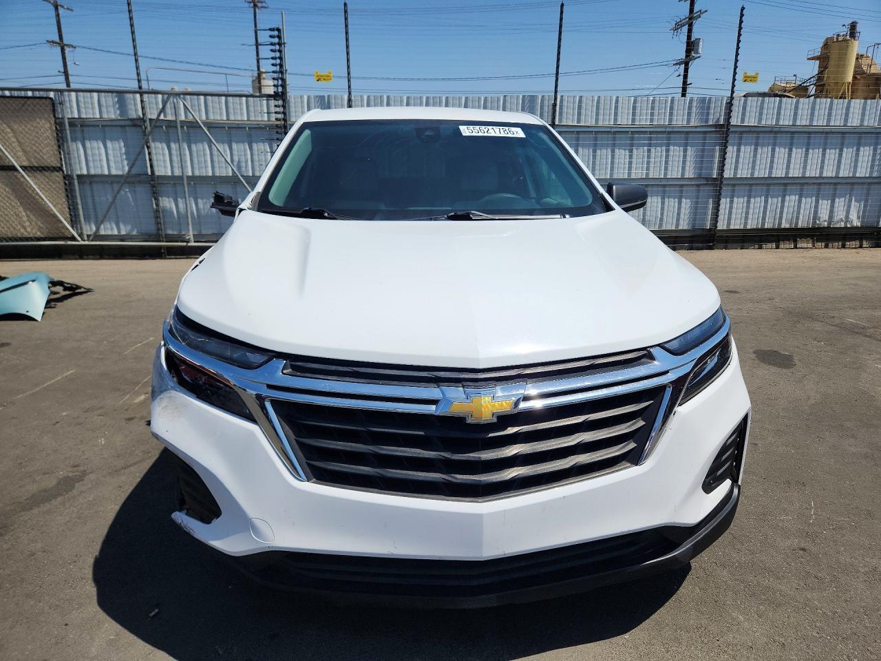 2022 Chevrolet Equinox Ls - Image 5