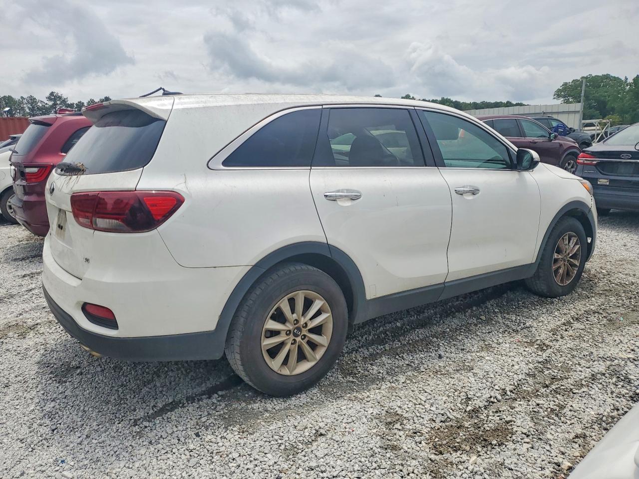 2020 Kia Sorento S - Image 3