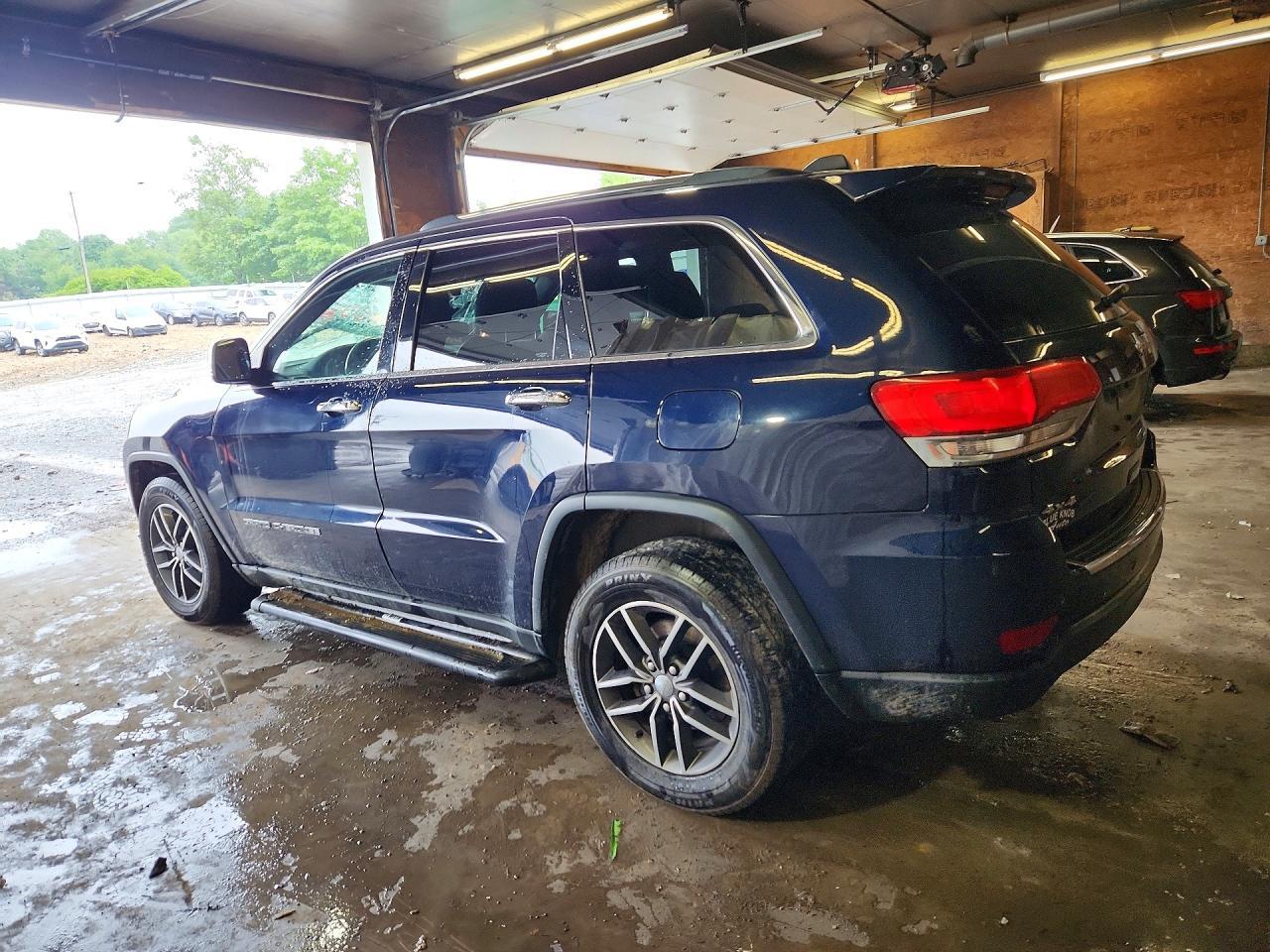 2017 Jeep Grand Cherokee Limited - Image 2