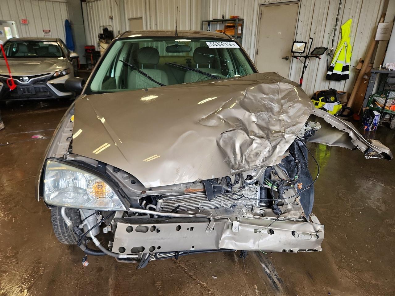 2005 Ford Focus Zx4 - Image 5