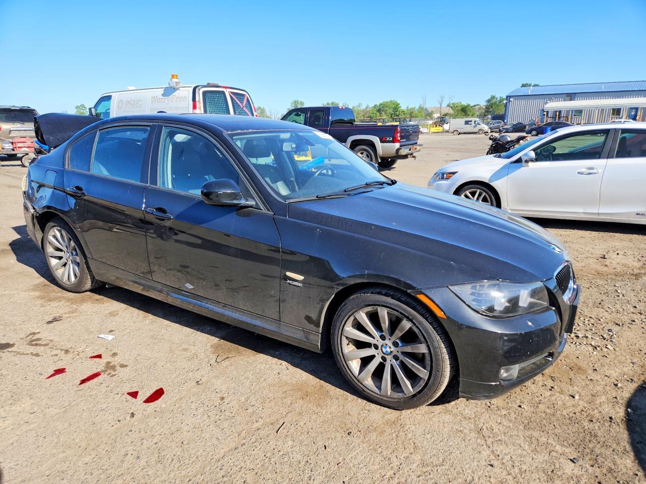 2011 BMW 328I - Фото 4
