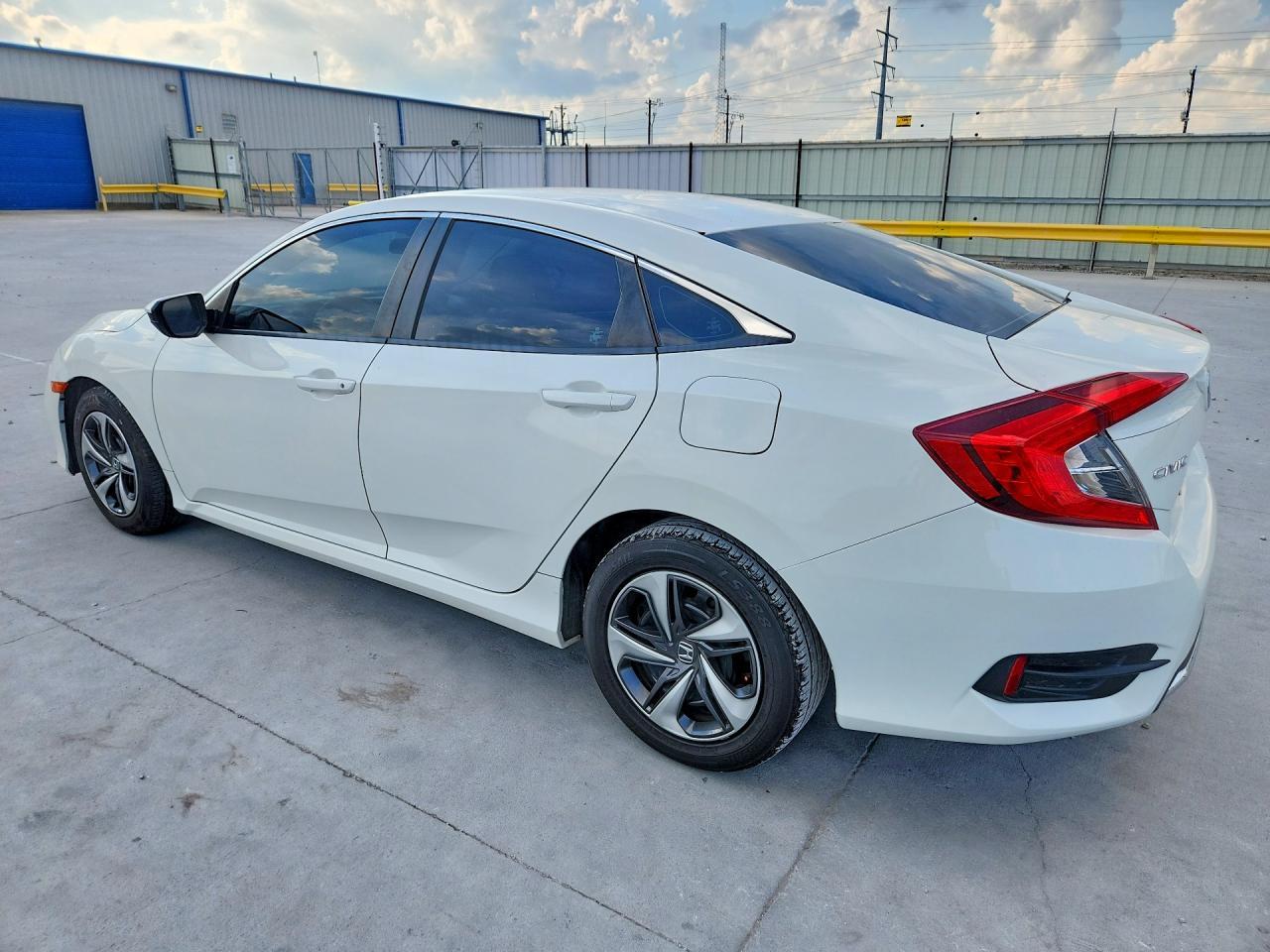 2020 Honda Civic Lx - Фото 2