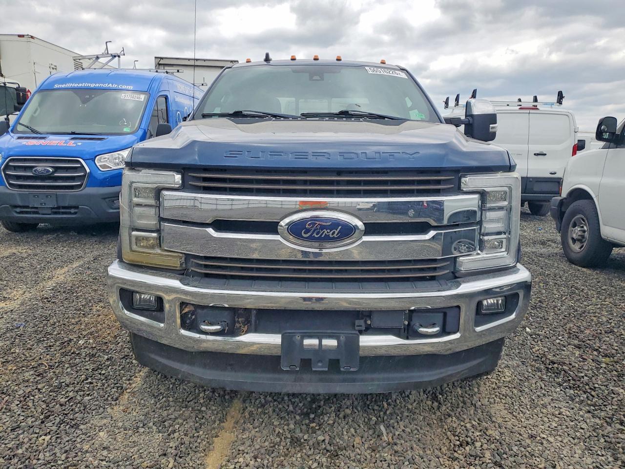 2019 Ford F350 Super Duty - Фото 5