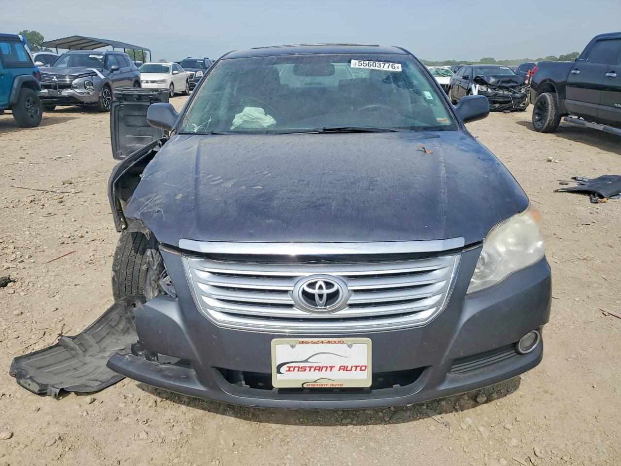 2010 Toyota Avalon Xls - Image 5