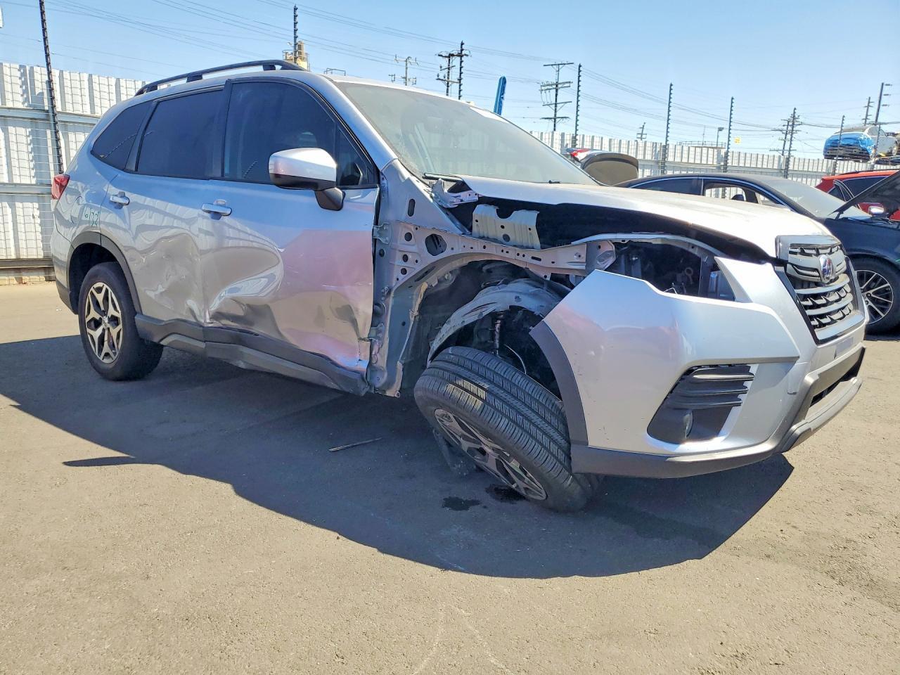 2023 Subaru Forester Premium - Фото 4