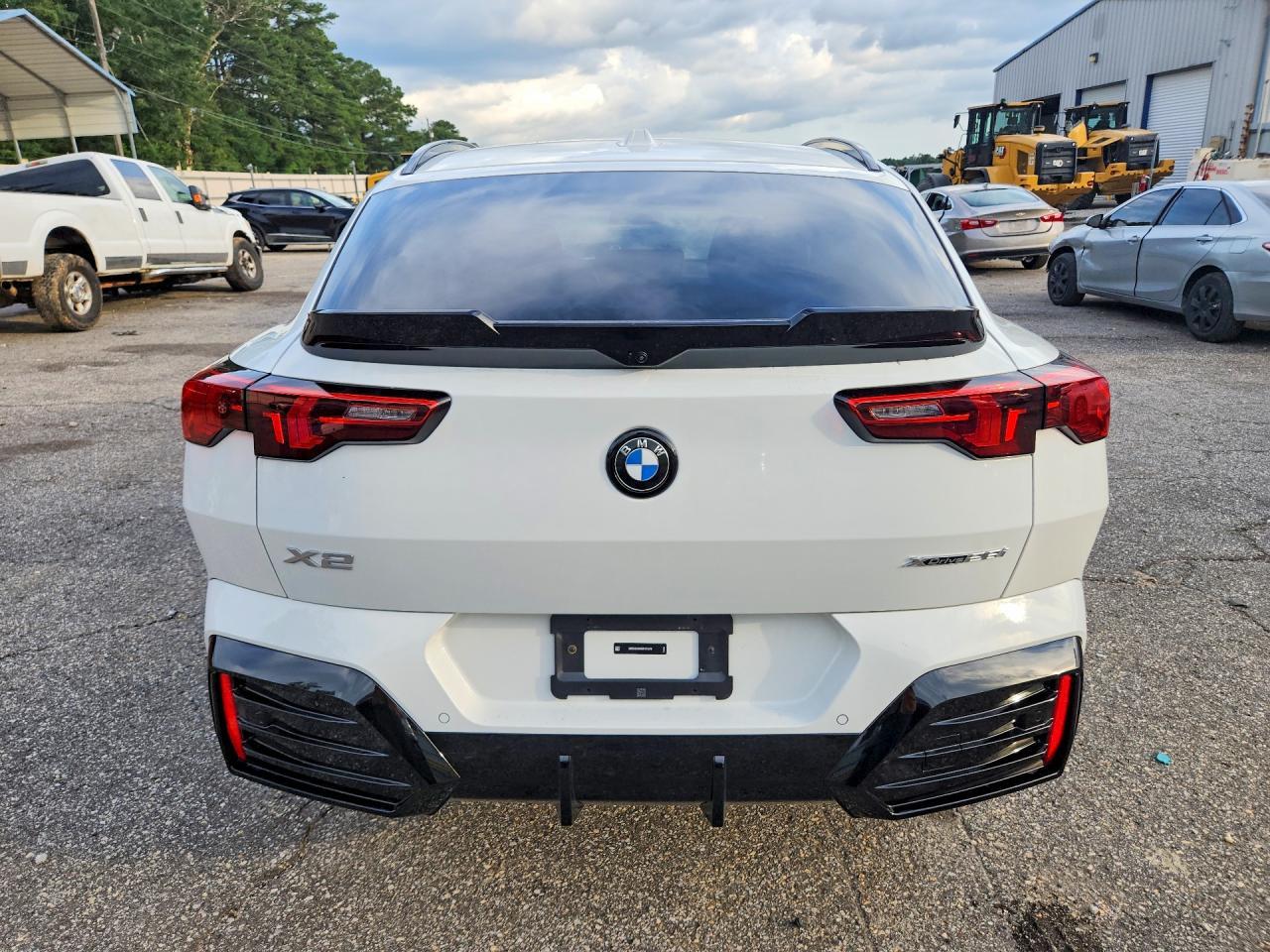 2025 BMW X2 xDrive28I - Фото 6