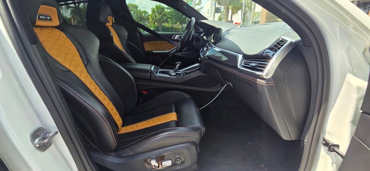 2020 BMW X6 M - Фото 5
