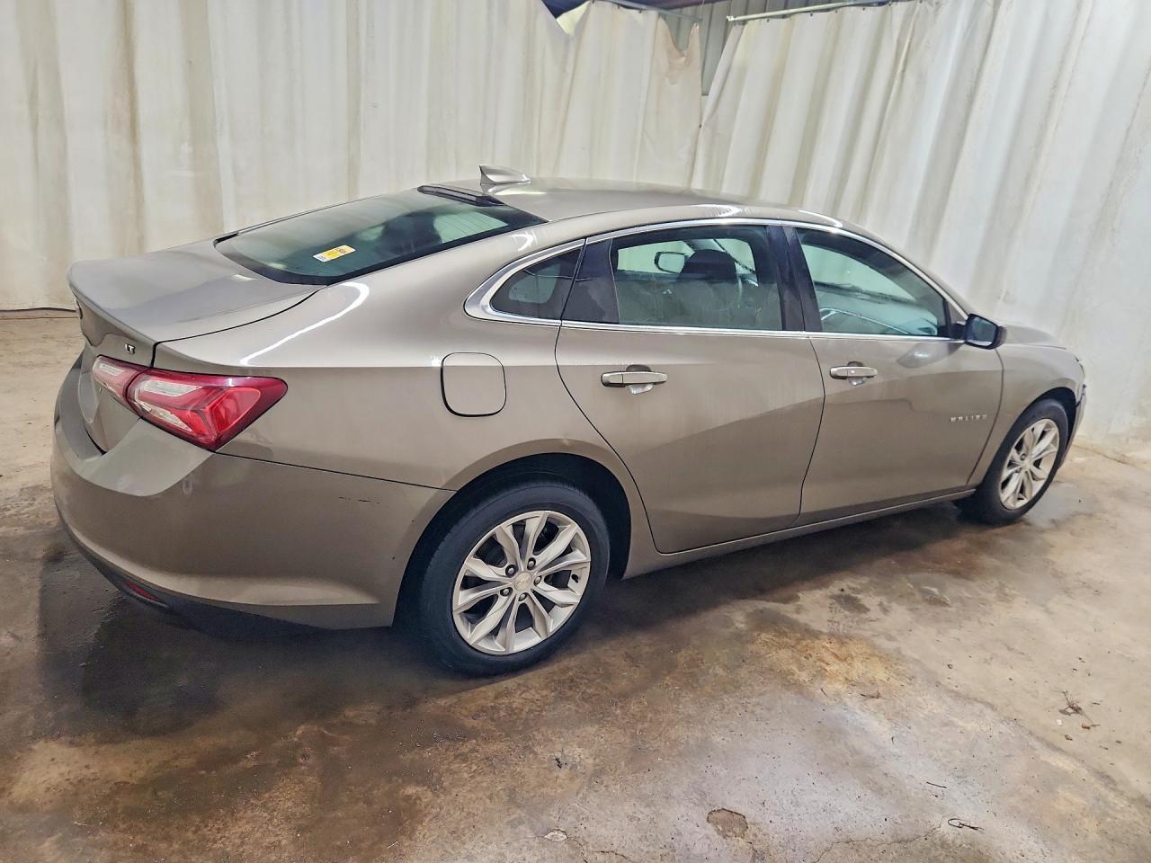 2020 Chevrolet Malibu Lt - Image 3