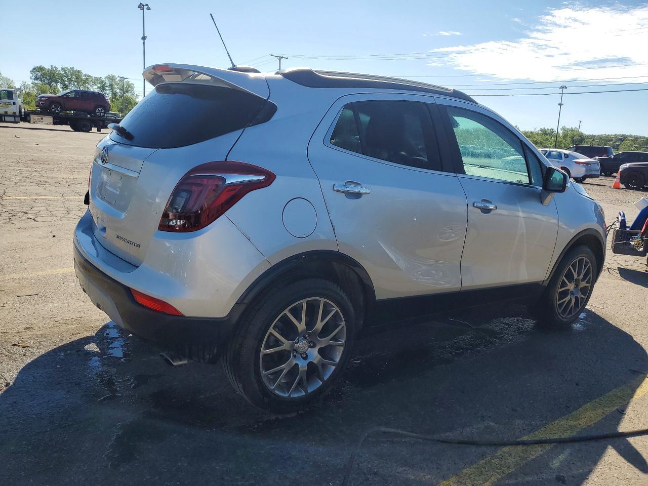 2018 Buick Encore Sport Touring - Фото 3