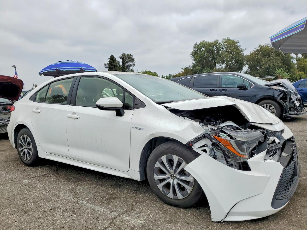 2020 Toyota Corolla Le - Фото 4