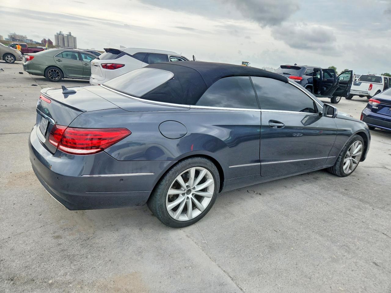 2015 Mercedes-Benz E 400 - Фото 3