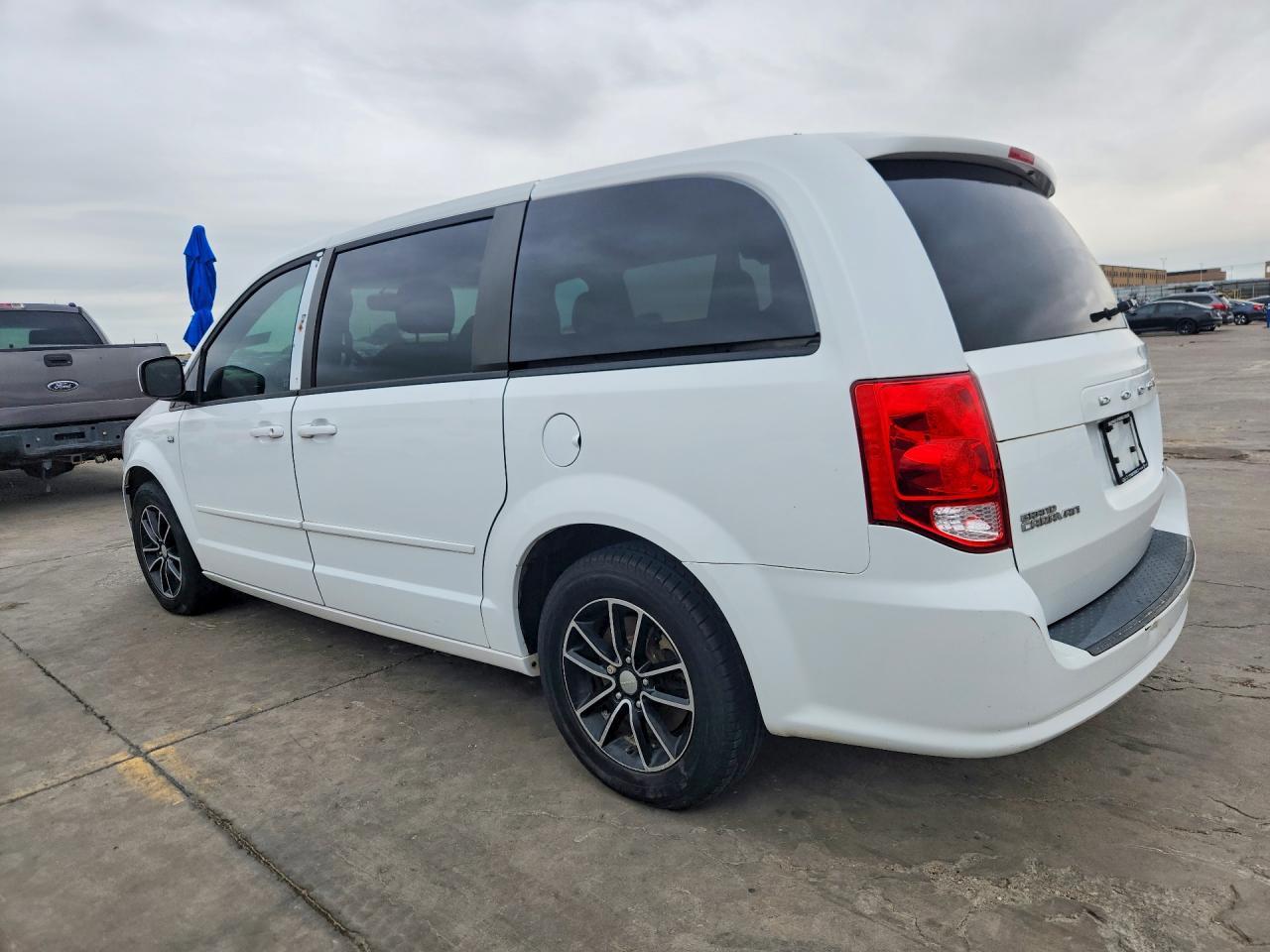 2014 Dodge Grand Caravan Se - Фото 2