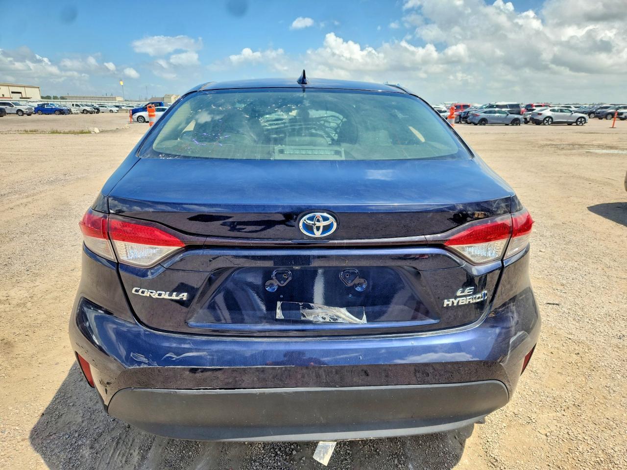 2023 Toyota Corolla Hybrid Le - Image 6