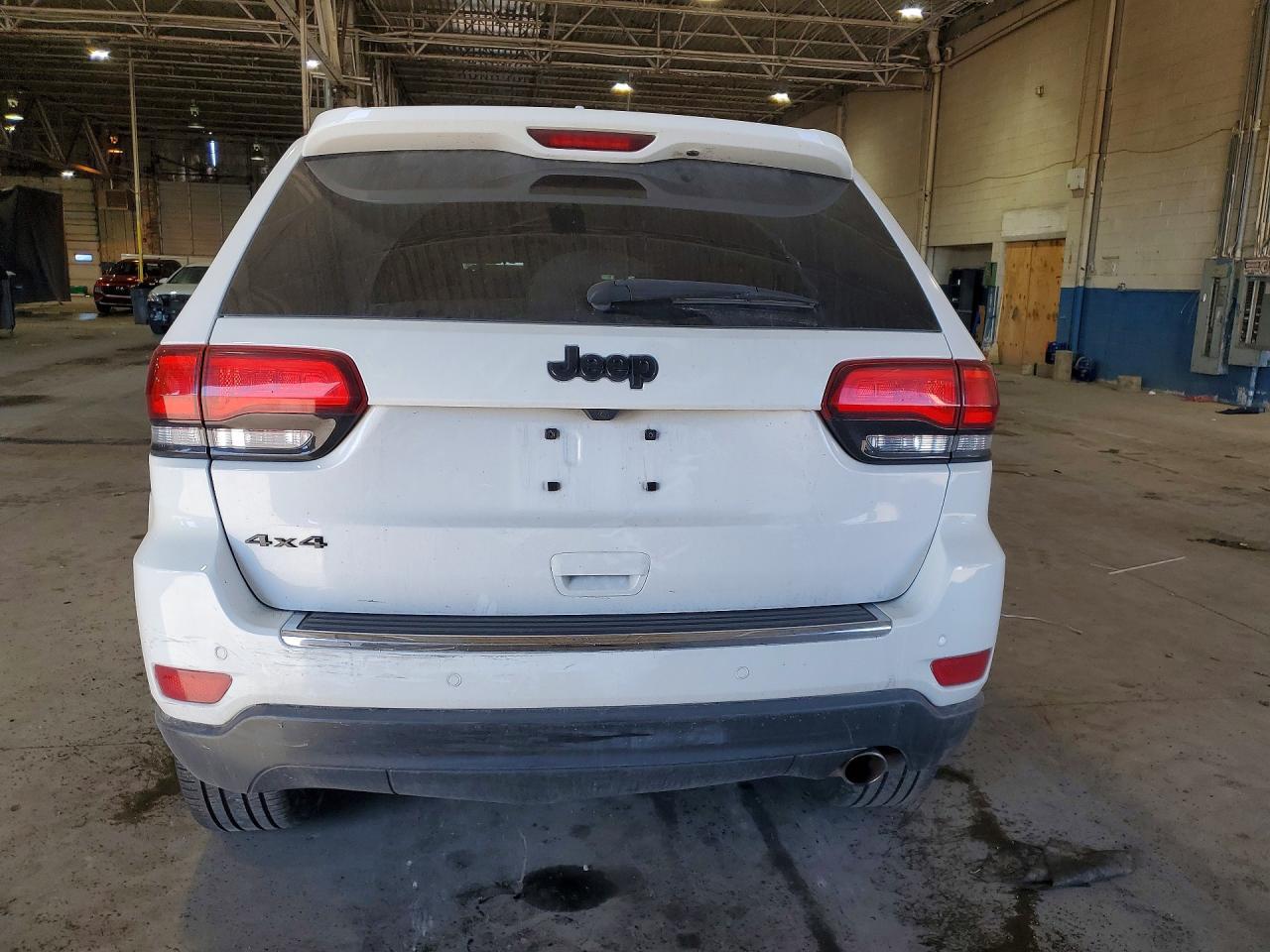 2019 Jeep Grand Cherokee Laredo - Фото 6