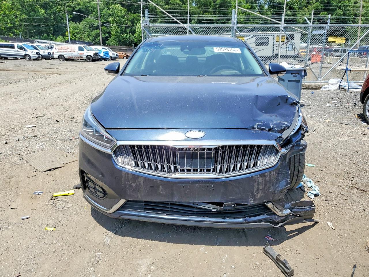 2017 Kia Cadenza Limited - Фото 5