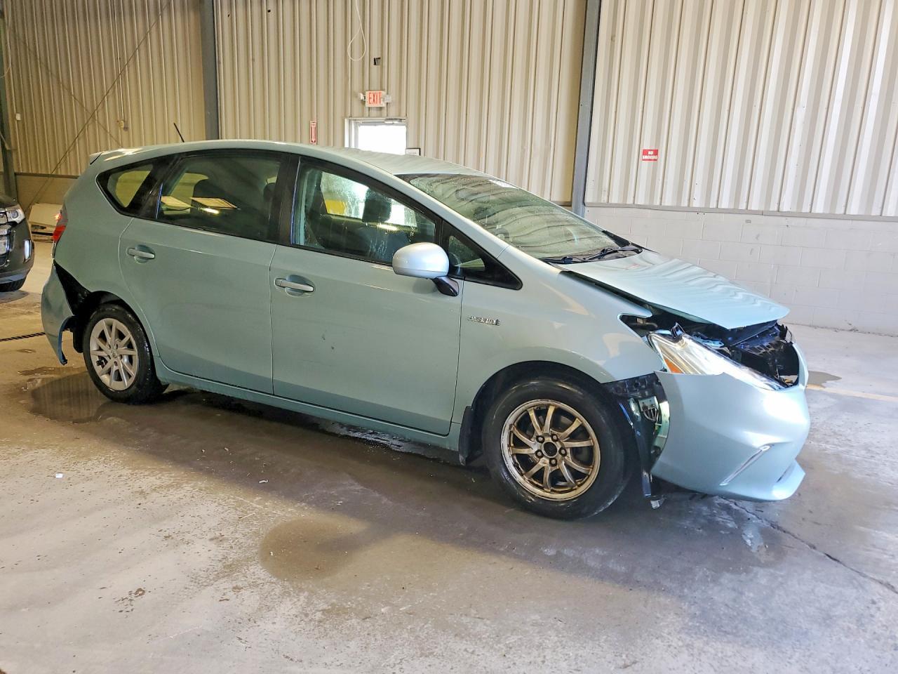 2014 Toyota Prius - Image 4