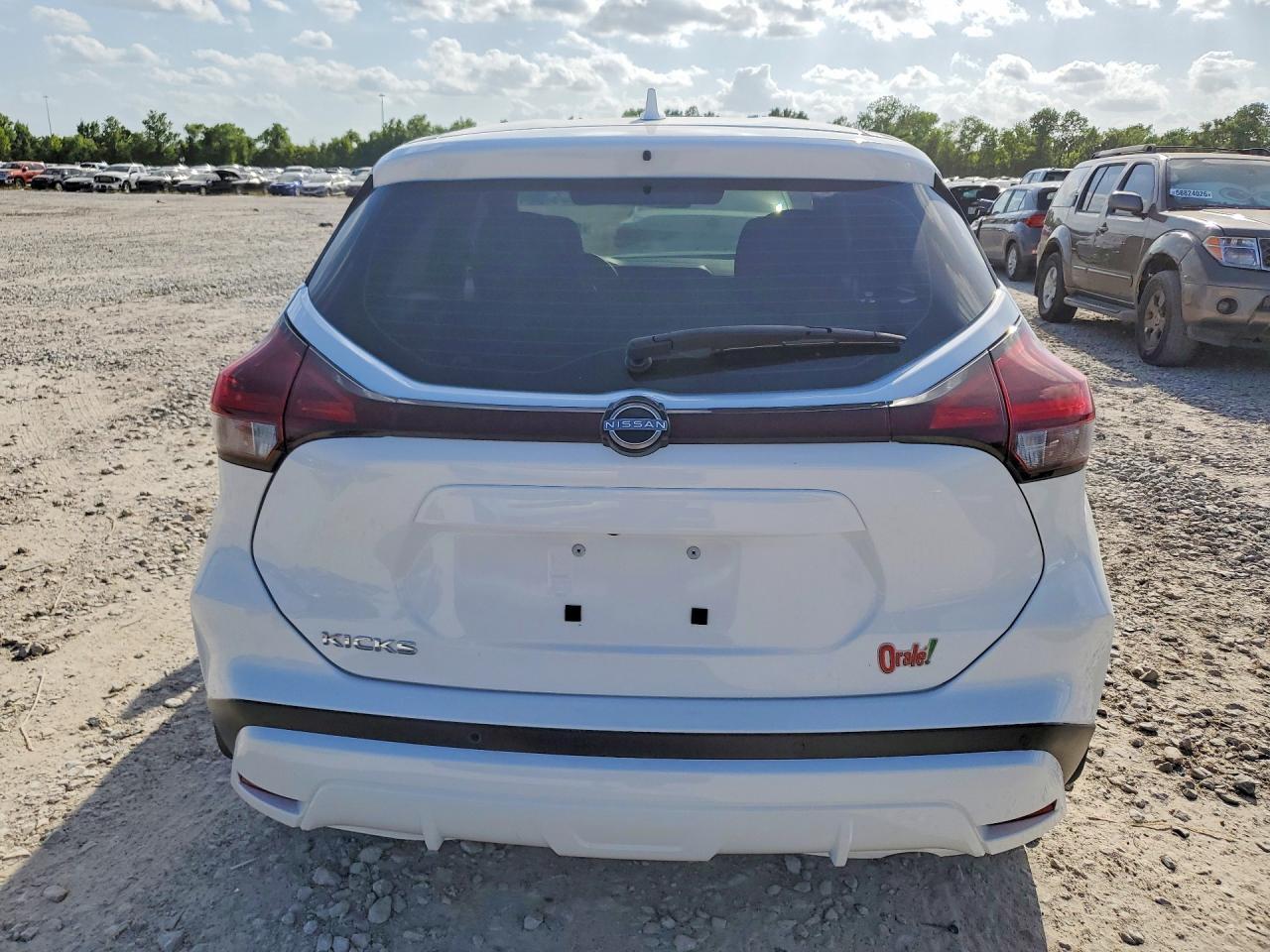 2025 Nissan Kicks Play S - Image 6