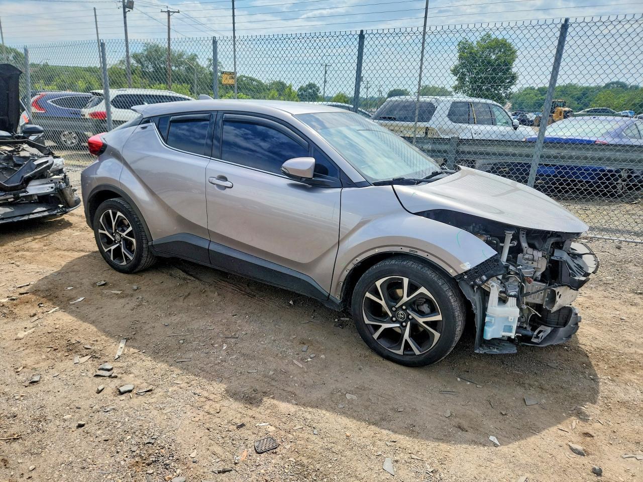 2019 Toyota C-Hr Limited - Фото 4