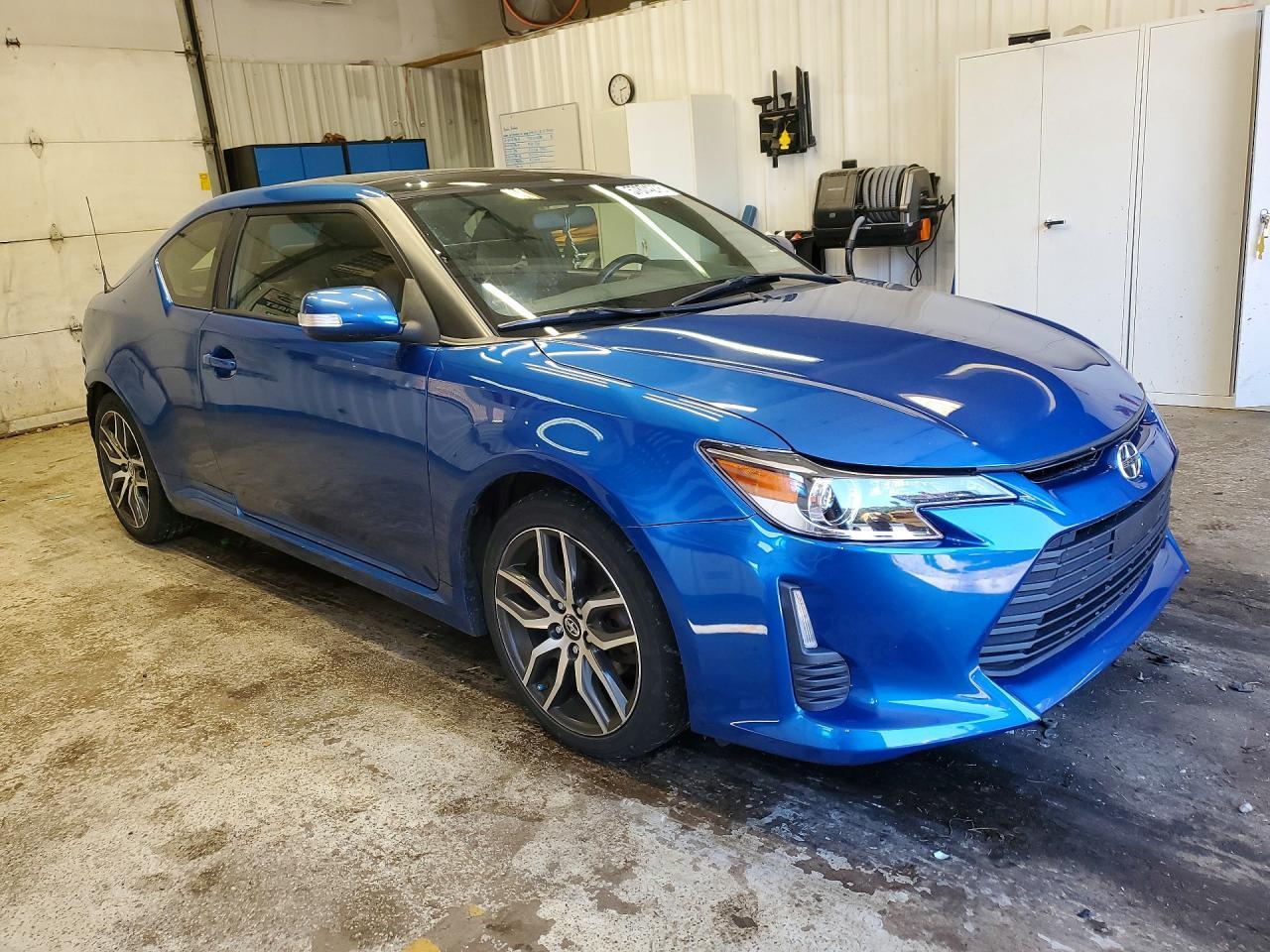 2016 Scion Tc Base - Image 4