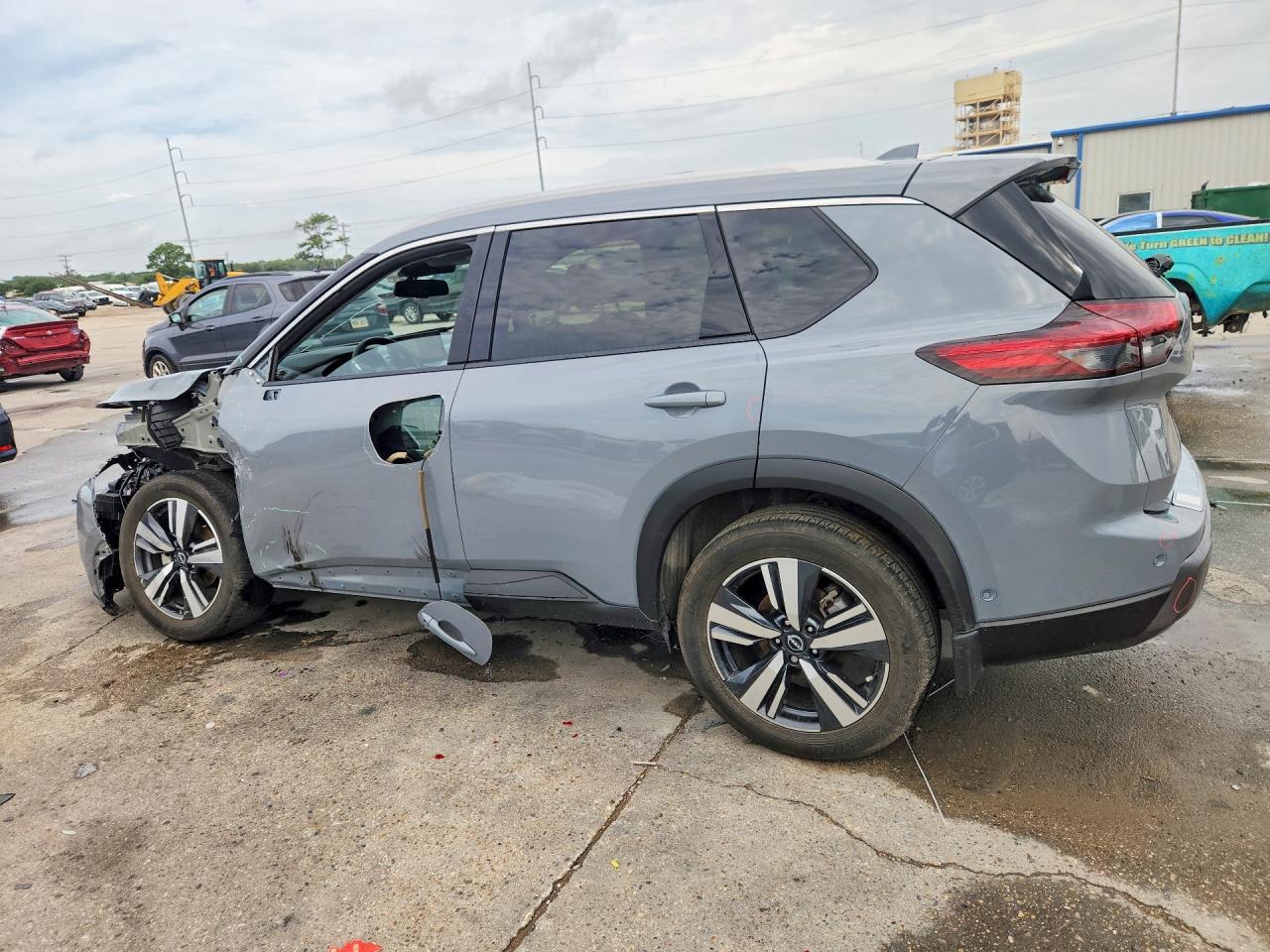 2025 Nissan Rogue Sl - Фото 2