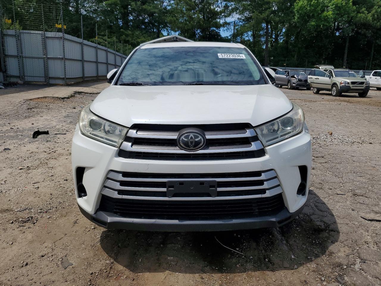 2018 Toyota Highlander Le - Фото 5