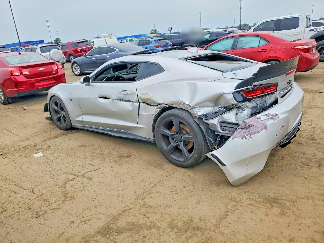2016 Chevrolet Camaro Ss - Фото 2