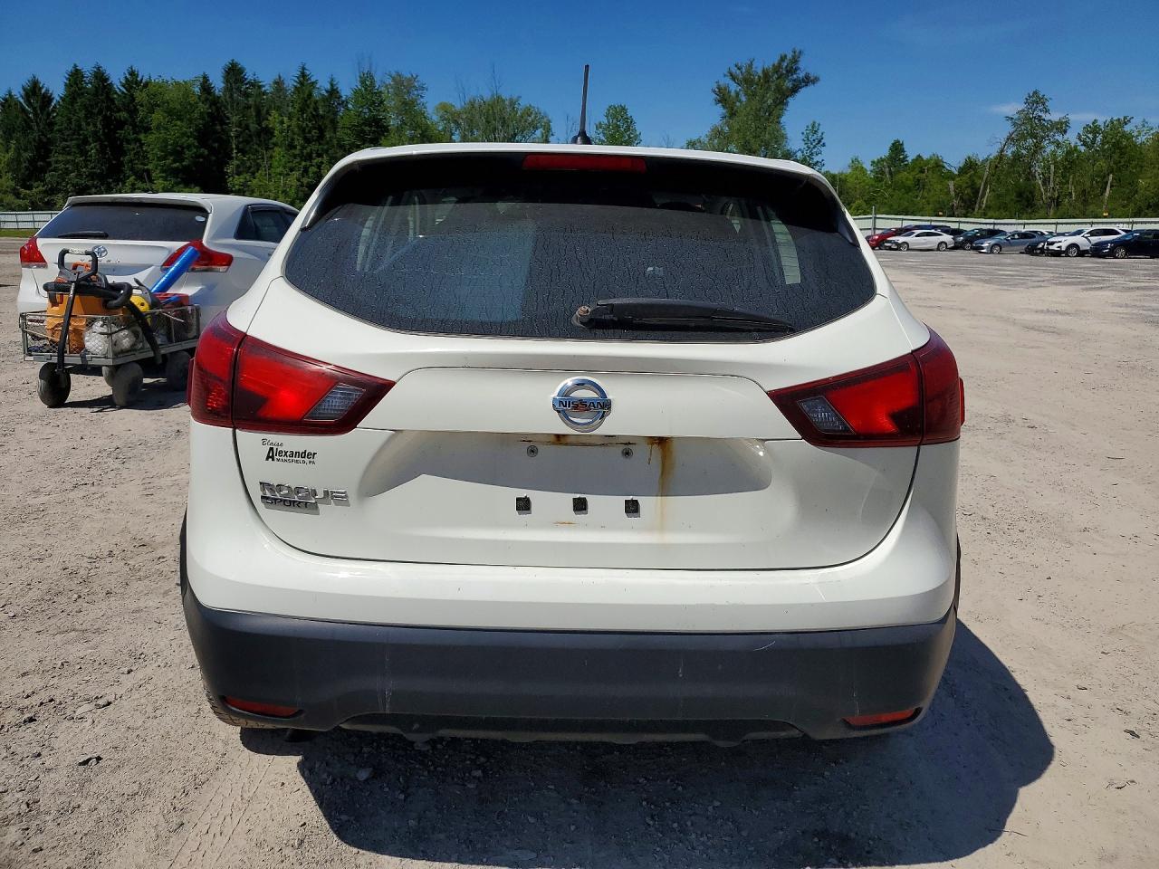 2019 Nissan Rogue Sport S - Фото 6