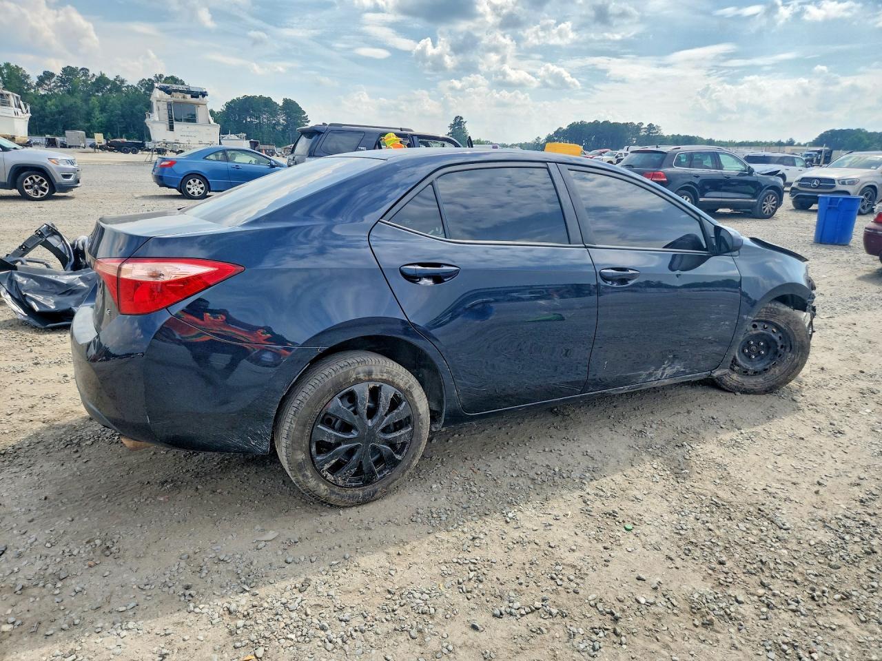 2019 Toyota Corolla Le - Image 3