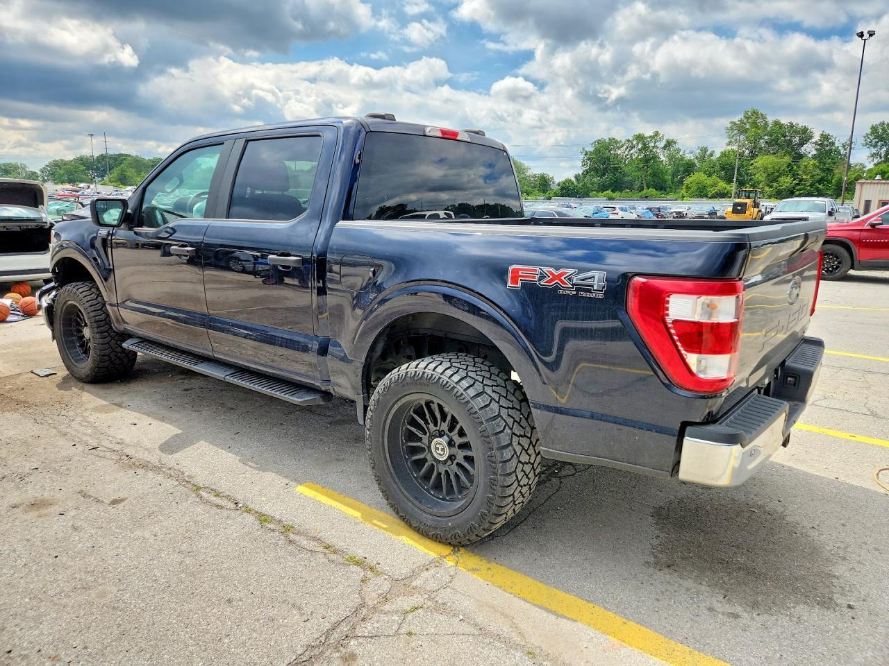 2021 Ford F150 Supercrew - Фото 2